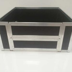 Easy Clean 4 x 4ft Resin Coated Whelping Box