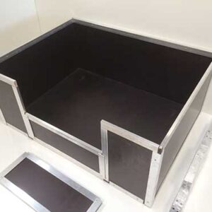 Easy Clean 5 x 4ft Resin Coated Whelping Box