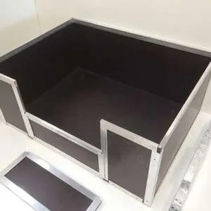 Easy Clean 5 x 4ft Resin Coated Whelping Box