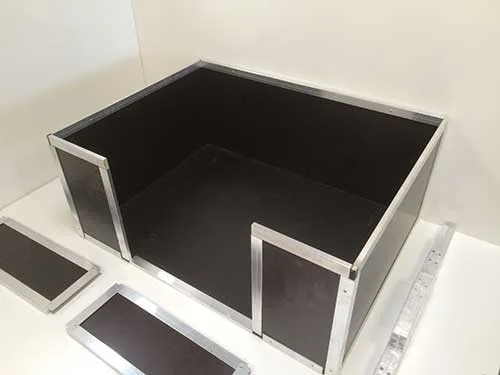 Easy Clean 5 x 4ft Resin Coated Whelping Box