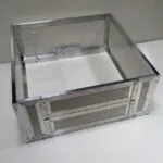 Easy Clean Plastic Insulated Whelping Box