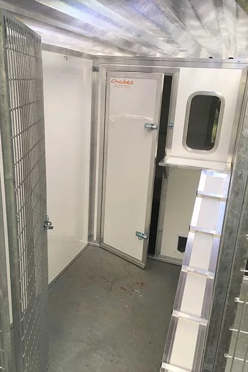 Large Walk In Insulated Cattery Unit