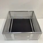 Easy Clean Plastic Insulated Whelping Box With Non Slip Floor